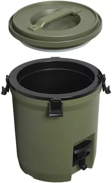 Stanley Fast-Flow Water Jug 7.5L - Ruoanlaitto, termos- ja juomapullot - 1210001906273 - 2