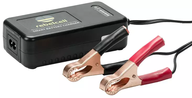 Rebelcell akkulaturi, 14.6V / 3A Start - Sähköperämoottorit ja tarvikkeet - 7106623693926 - 1